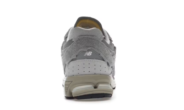 Grey - Image 4