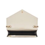 POCHETTE ENVELOPE CON CATENA CASSANDRE CLASSICA IN PELLE GRAIN DE POUDRE – Bild 4