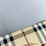 Burberry Bag 4811 Black Inside – Bild 9