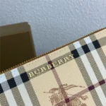 Burberry Bag 4811 Brown Inside – Bild 6