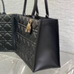 Book Tote Medium Schwarz 36.5 – Bild 4