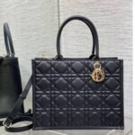 Book Tote Medium Schwarz 36.5 – Bild 2