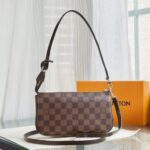 Damier Pochette Braun 23.5 cm - Image 4