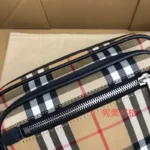 Burberry Bag – Bild 3