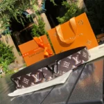 Louis Vuitton Belt L8