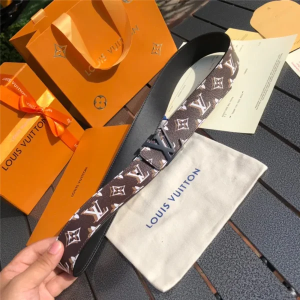 Louis Vuitton Belt L8 - Image 3