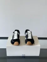 LOEWE Couple Shoes Black & White – Bild 2