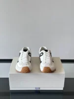 LOEWE Couple Shoes White & Black – Bild 3