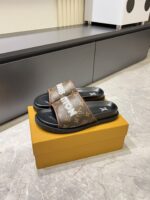 LOUIS VUITTON Men's Slippers 25 Brown – Bild 4