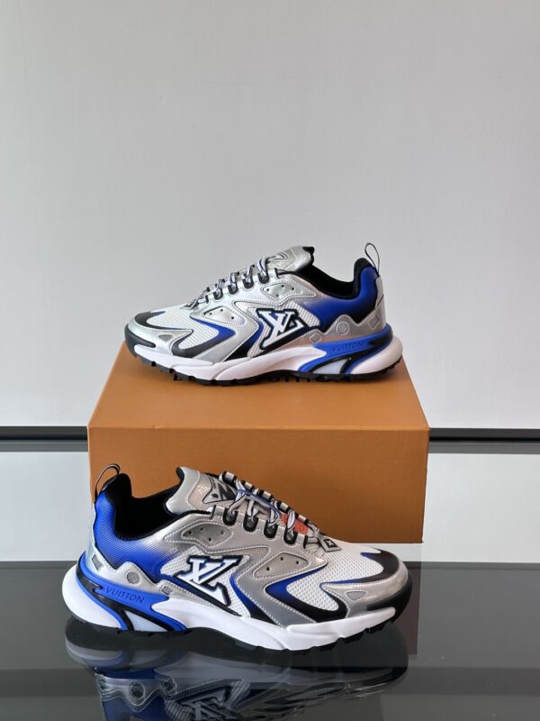 Louis Vuitton Men's Shoes 2025 Blue - Image 3