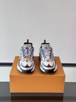 Louis Vuitton Men's Shoes 2025 Yellow – Bild 4