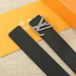 Louis Vuitton Belt LV9 – Bild 6
