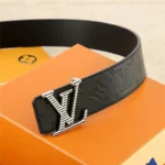 Louis Vuitton Belt LV9 – Bild 7