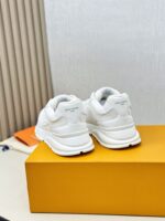 Louis Vuitton Couple Shoes 2025 White – Bild 3