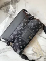Louis Vuitton Bag M40511