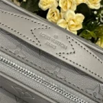 Louis Vuitton Bag M46242 – Bild 8