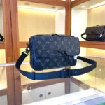 Louis Vuitton Bag M46795 Blue – Bild 5