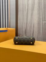 Cluny Mini Monogram Canvas 20 cm – Bild 4