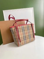 Burberry Women Bag Red Check – Bild 8