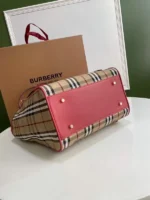Burberry Women Bag Red Check – Bild 7