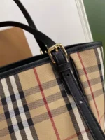 Burberry Women Bag Check – Bild 2