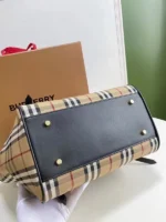 Burberry Women Bag Check – Bild 9