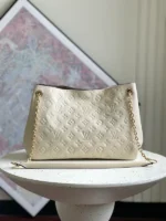 Louis Vuitton Women Bag White – Bild 4
