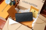 Louis Vuitton Women Bag Black – Bild 3