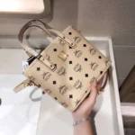 Women Bag MCM Fawn – Bild 4