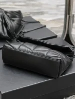 Saint Laurent Women Bag Short Black – Bild 3