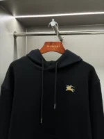 Burberry Black Hoodie – Bild 4