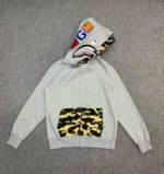 Bape Gray Hoodie – Bild 2
