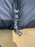 Moncler Black Jacket – Bild 2