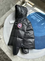 Canada Goose Black Jacket – Bild 2