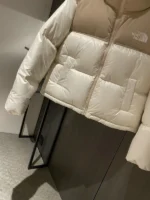 The North Face Brown Jacket – Bild 8