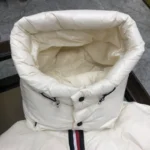 Moncler White Jacket – Bild 6