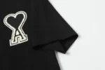 Ami Black T-Shirt – Bild 5