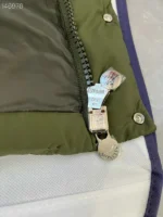 Moncler Green Jacket – Bild 3