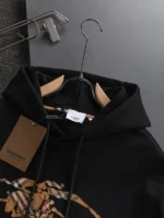 Burberry Black Hoodie – Bild 10