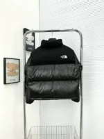 The North Face Black Jacket – Bild 9