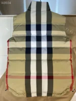 Burberry Sleeveless Jacket – Bild 10