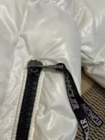 Moncler White Pink Jacket – Bild 3