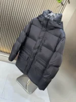 Burberry Black Jacket – Bild 4