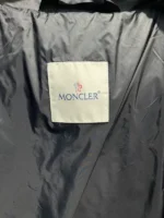 Moncler Black Jacket – Bild 7