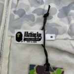 Bape White Hoodie – Bild 2