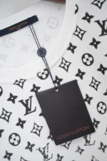 Louis Vuitton White T-Shirt – Bild 3