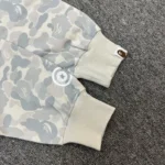 Bape White Hoodie – Bild 3