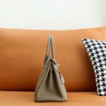 Togo 35 Etoupe mit silberner Hardware – Bild 4