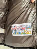 black Moncler Maya hooded short down – Bild 7