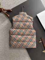 Burberry Reversible Check Puffer Gilet – Bild 2